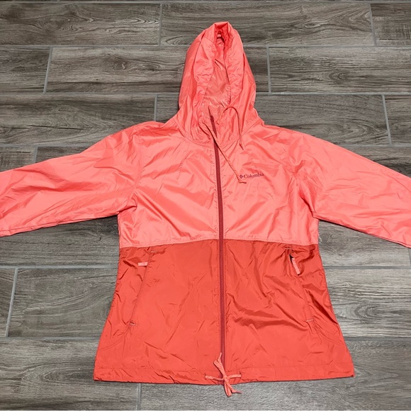 Columbia | Women’s Flash Forward Windbreaker - Picture 1 of 16